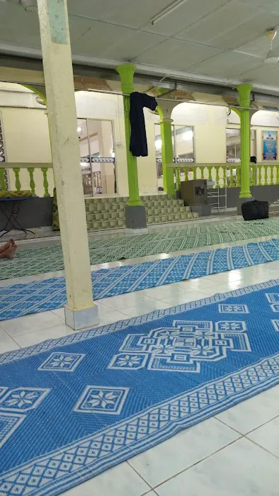Masjid Al-Muhajirin Felda Ulu Jempol Picture 2