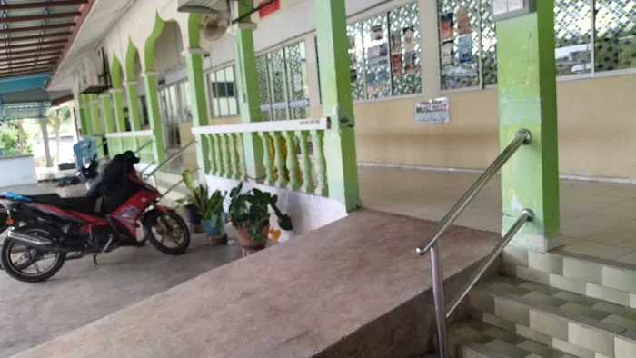 Masjid Al-Muhajirin Felda Ulu Jempol Picture 9