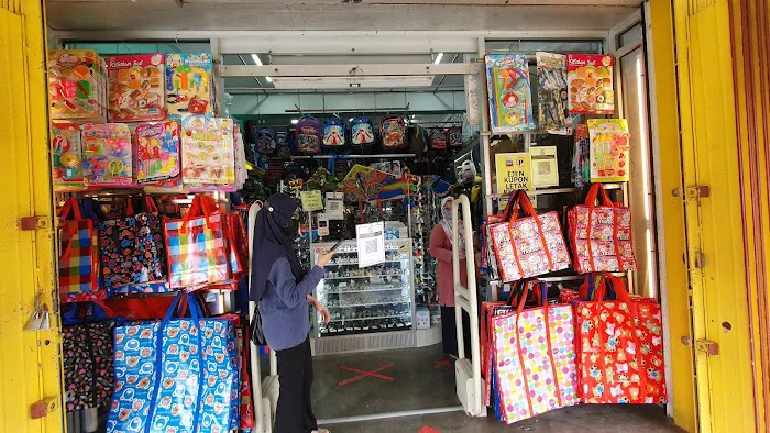 Our Choice Shop Picture 2