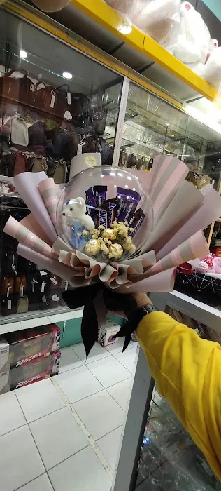 Our Choice Shop Picture 9
