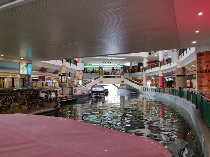 The Mines Shopping Mall Picture 7