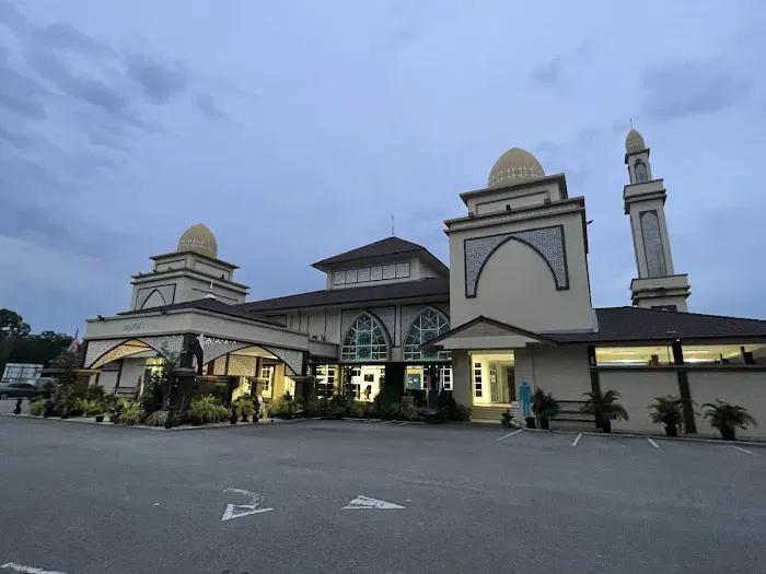 Masjid Bandar Jengka (Al-Sultan Abdullah Ri'ayatuddin Al-Multafa Billah Shah) Picture 6