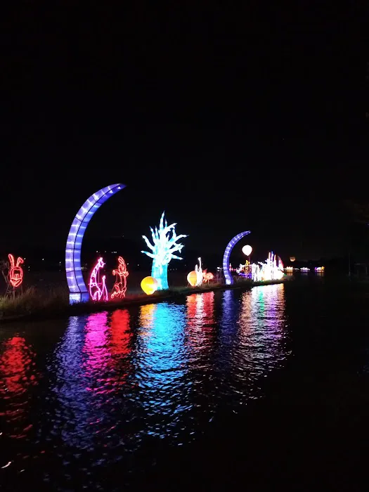 Mines South Lake Picture 5
