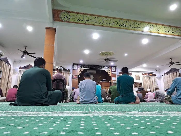 Surau Al - Huda Picture 1