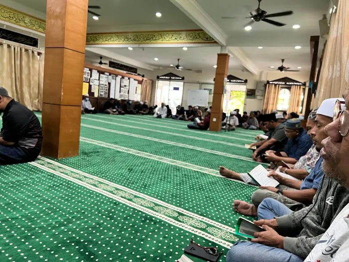 Surau Al - Huda Picture 2