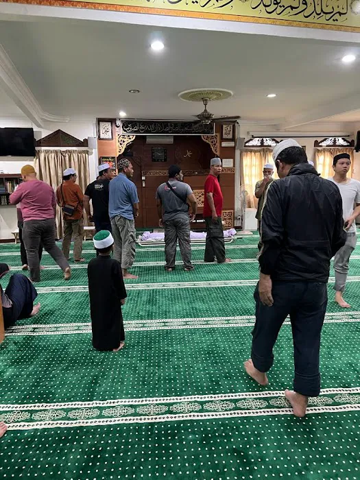 Surau Al - Huda Picture 4