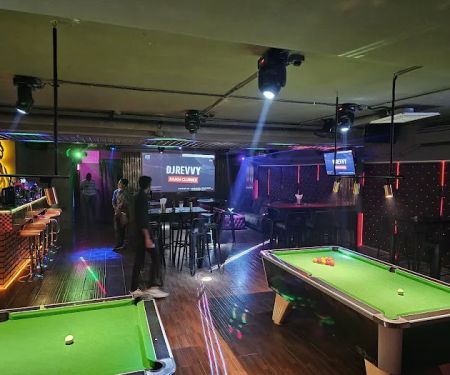 Tinder Bar & Restaurant