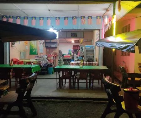 Gerai Mak Uda