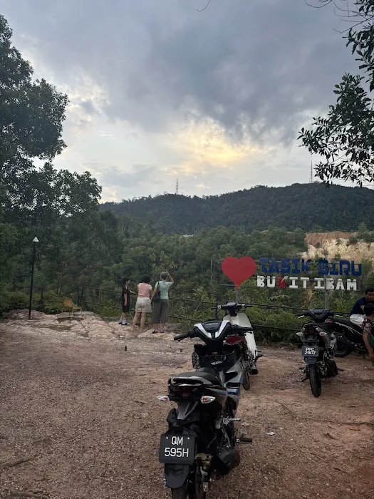 Tasik Biru Bukit Ibam Picture 4