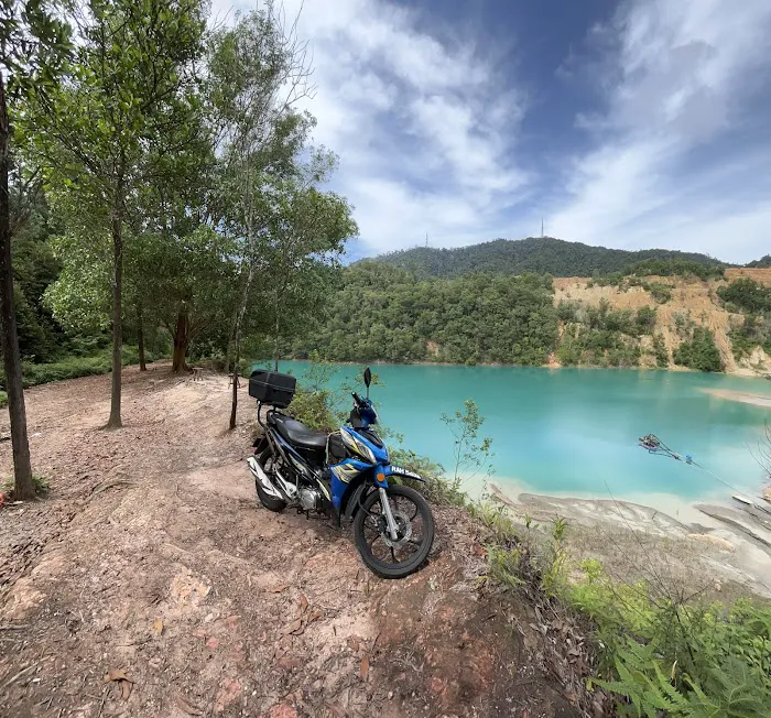 Tasik Biru Bukit Ibam Picture 8