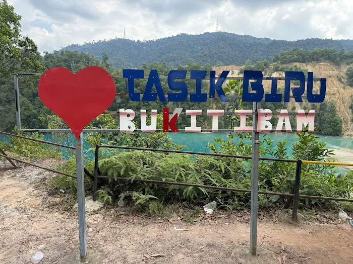 Tasik Biru Bukit Ibam Picture 6