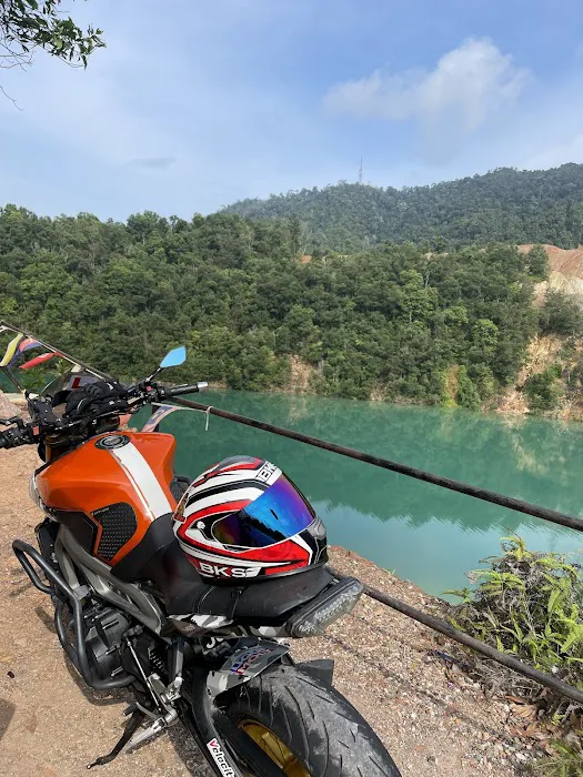 Tasik Hijau Bukit Ibam (Green Lake, Bukit Ibam) Picture 5