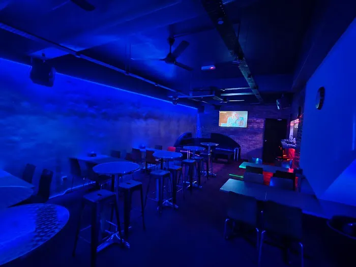 SILK RESTOBAR Picture 8
