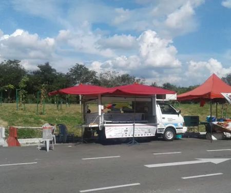 Warong Ayam Dara Bangi