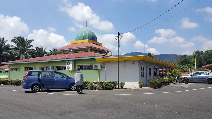 Masjid Felda Kumai Picture 7