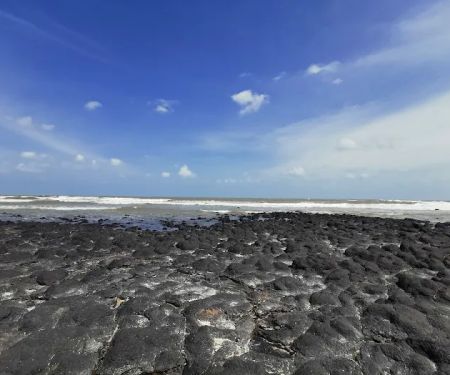 Batu Hitam