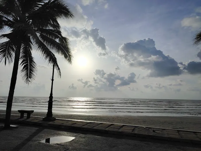 Pantai Batu Hitam Picture 3