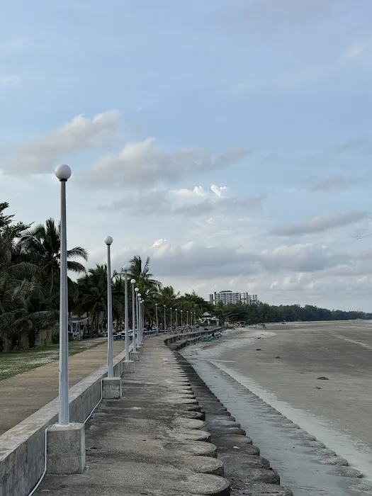 Pantai Batu Hitam Picture 2