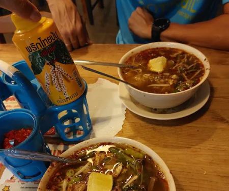 DIANA TOMYAM SEAFOOD