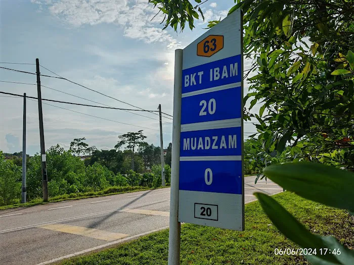 0 km Muadzam Picture 2