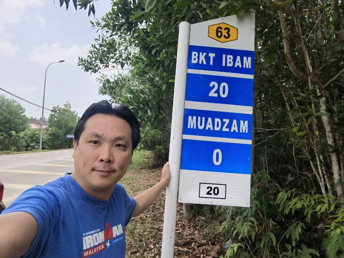 0 km Muadzam Picture 1