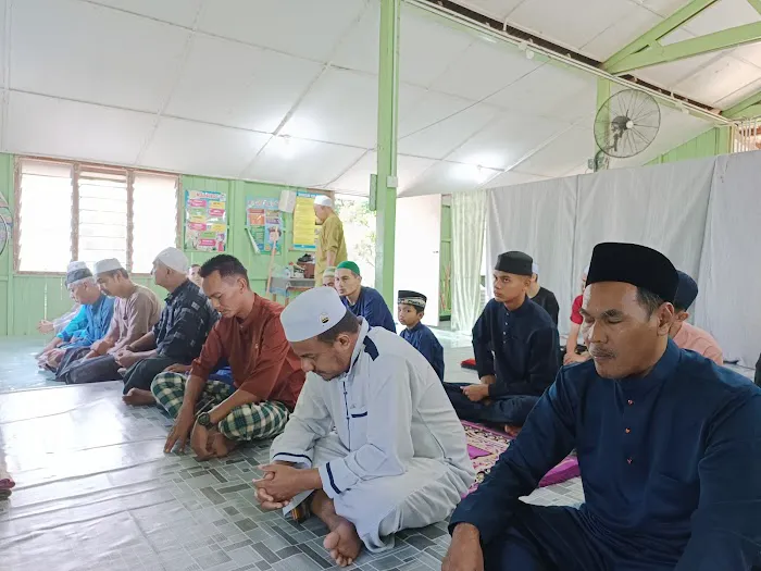 Surau Kampung Sembai Kertau Picture 10