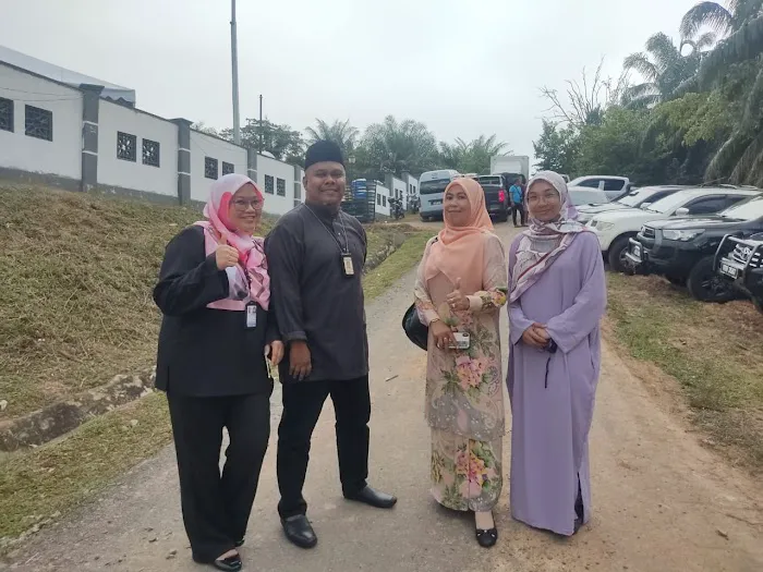 Masjid Al-Musawwir Kampung Batu Bor Picture 7
