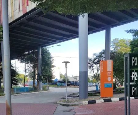 Loading Bay Leisure Mall
