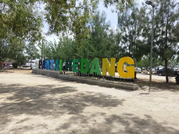 Pantai Redang Sekinchan Picture 5