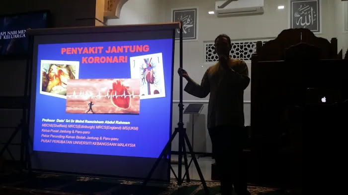 Surau Nurul Iman Taman Puncak Jalil Picture 7