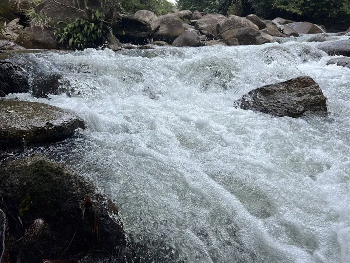 Stone Waterfall Picture 9