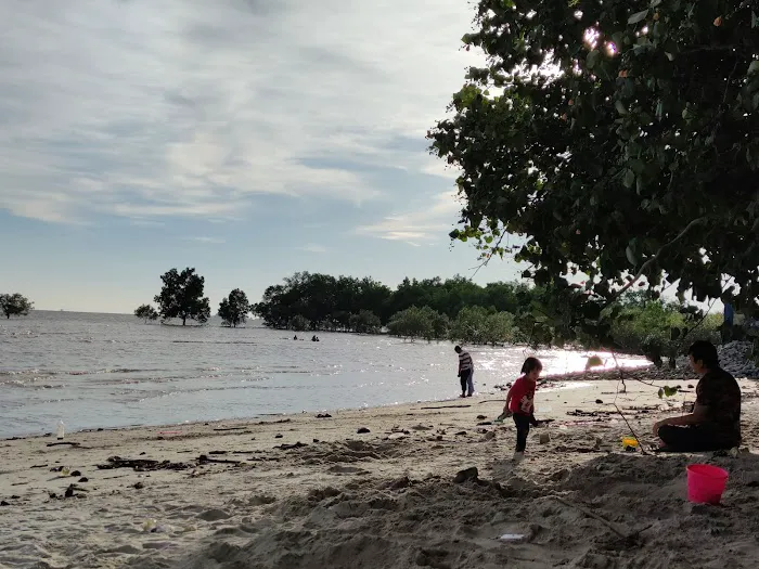 Pantai Kelanang Picture 3