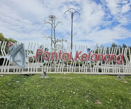 Pantai Kelanang