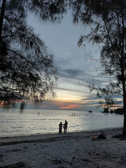 Pantai Kelanang Picture 4