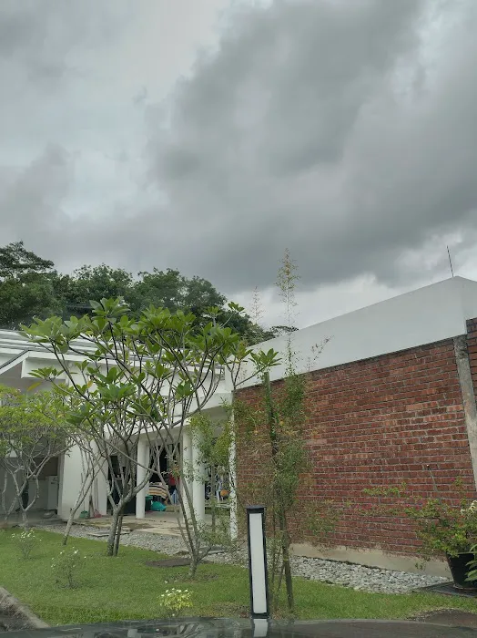 Surau Qardul Hasan Picture 4