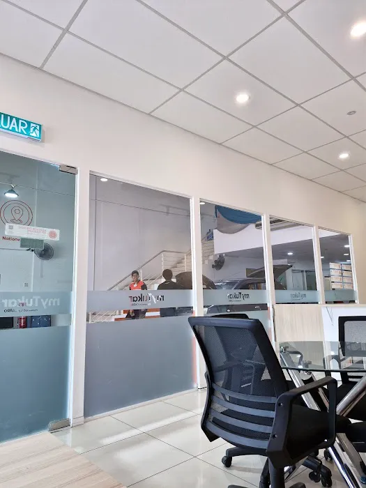 Carro (Formerly myTukar) Setia Alam - Inspection Centre Picture 8