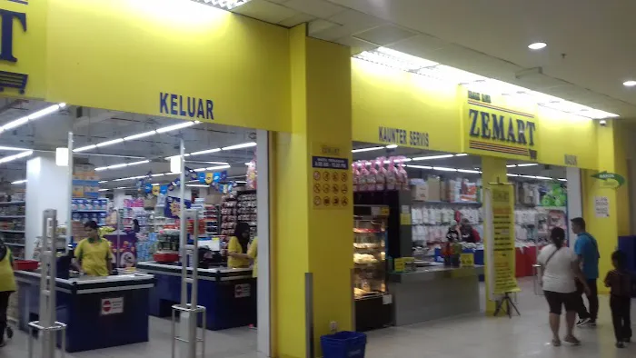 Kiara Square Shopping Mall Picture 1