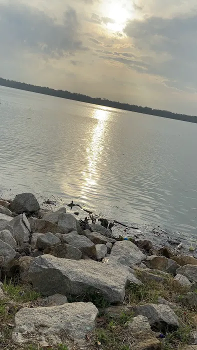 Laguna Park Picture 2