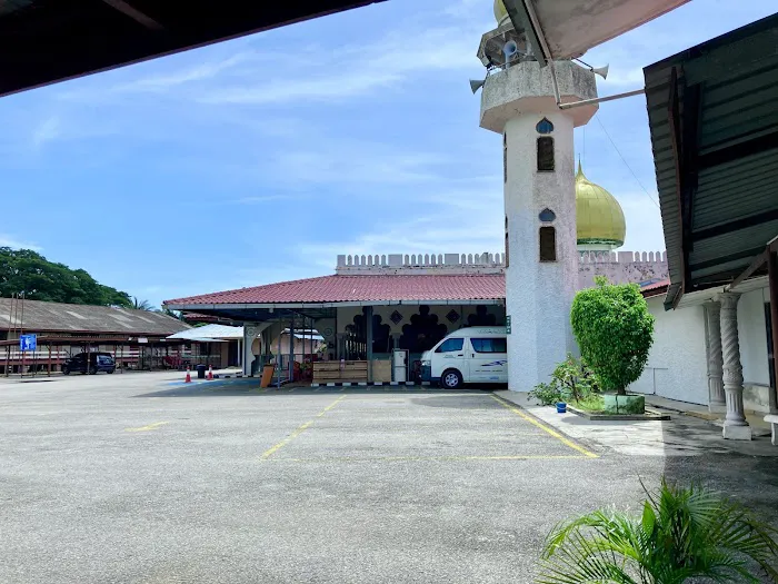 Masjid Kampung Sungai Burung Picture 3