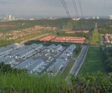 Laman Rimba, Greenwoods, Salak Perdana