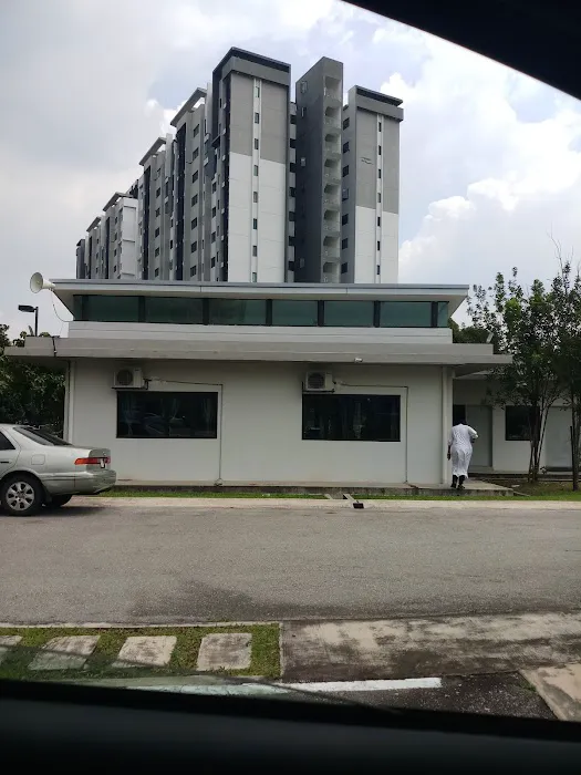 Surau Al Hikmah Suria Ixora Apartment Picture 1