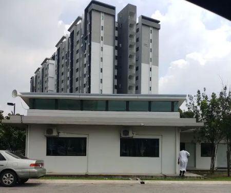Surau Al Hikmah Suria Ixora Apartment