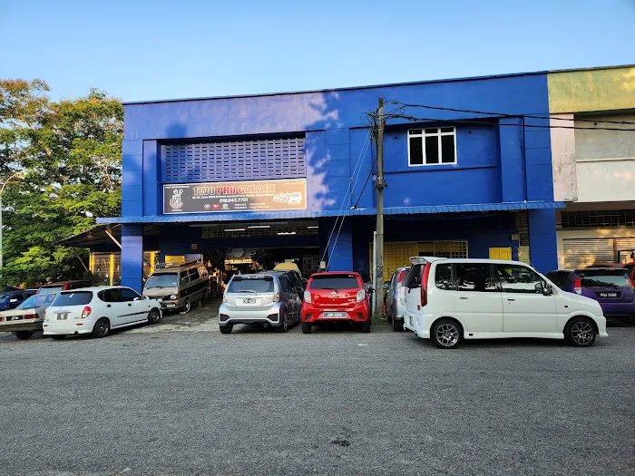 Two Pro Garage Picture 8