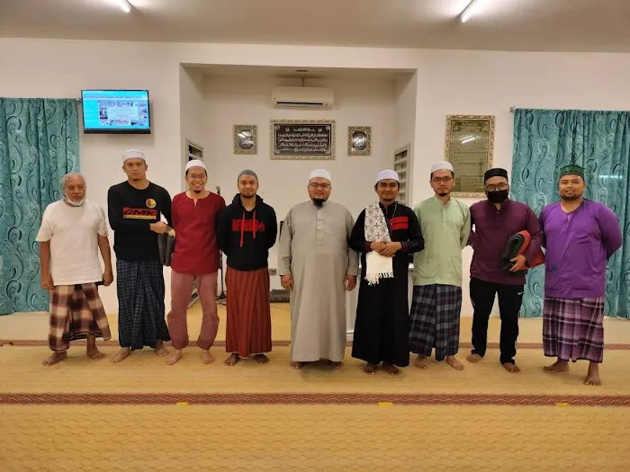 Surau Al Muttaqin, Apartment Seri Kasturi Setia Alam Picture 1
