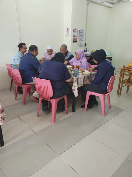 Restoran Ayam Berempah Picture 9