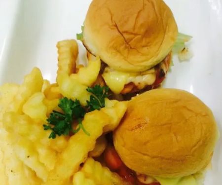 Restoran Seri Mahligai 86 D’Naz Catering