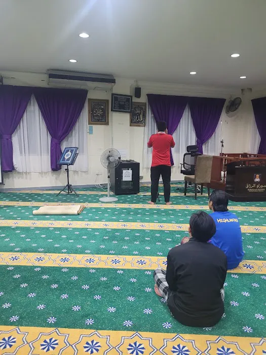 Surau UiTM Puncak Perdana Picture 1