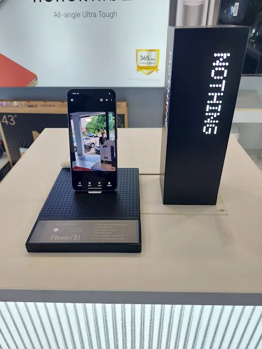 my gadgets store sdn bhd Picture 9