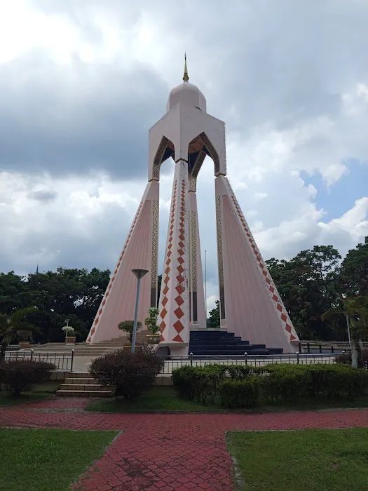 Taman Lembah Bukit SUK Shah Alam Picture 4