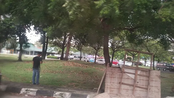 Park Beside Surau Al-Hidayah Picture 10